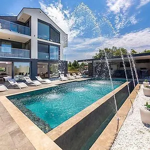 Apartment Seaview